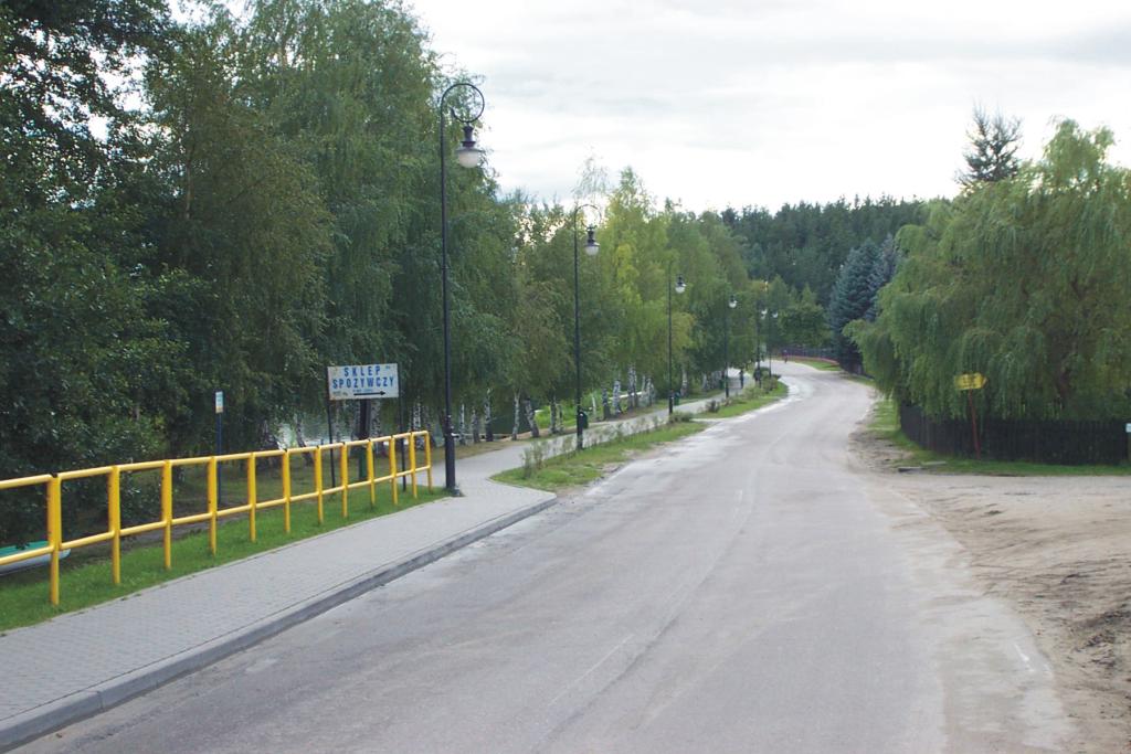 Swornegacie - droga w kierunku Chojnic